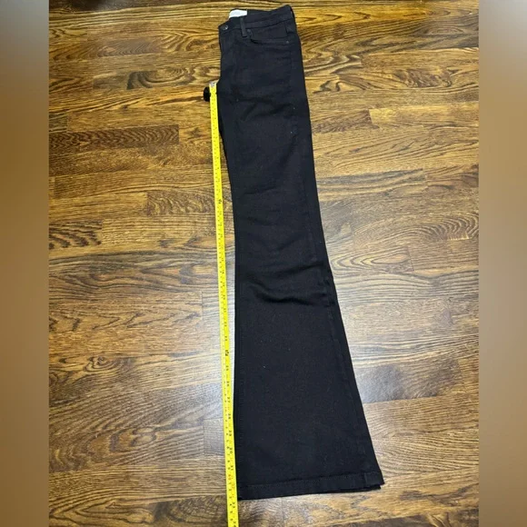 Zara Mid-Rise Flared Jeans - Black - Size: EUR 36 (US 4) - Picture 7 of 9